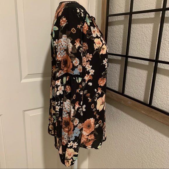 Pleione black floral long sleeve blouse size small - Picture 2 of 7
